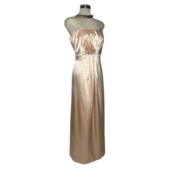 Cream Ruched Spaghetti Strap Maxi Gown - Picture 4 of 13